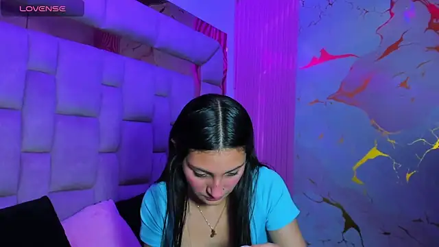  Luna Bennett online show from May 2026 08:16:02 PM