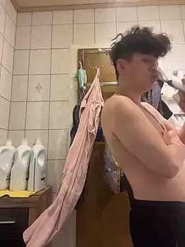 Kingpowerlittel online show from March 2026 09:53:02 PM