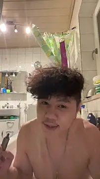 Kingpowerlittel online show from March 2026 07:31:02 PM