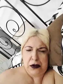 MarielaFerrer online show from November 2025 07:04:02 PM