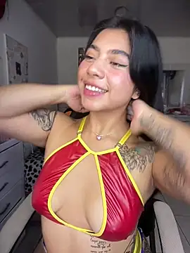 charlotte queen1320 online show from April 2026 03:15:02 AM