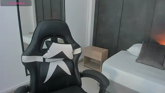 altair mori online show from November 2025 08:19:02 PM