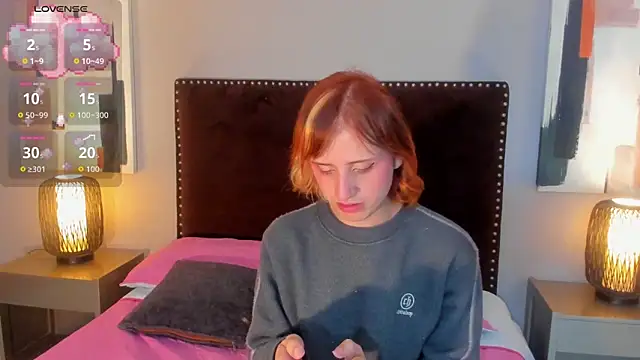 seraphine star online show from March 2026 02:28:02 AM