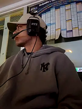 Snapshot of StrokingDaddy4 chatting on September 2025 10:26:02 AM StrokingDaddy4 online show from September 2025 10:26:02 AM