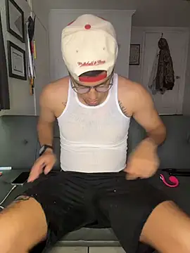 Snapshot of StrokingDaddy4 chatting on November 2025 09:54:01 PM StrokingDaddy4 online show from November 2025 09:54:01 PM