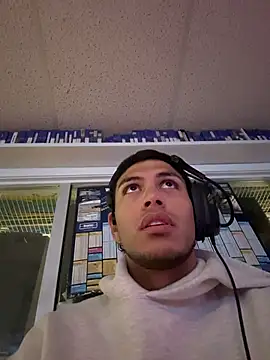 Snapshot of StrokingDaddy4 chatting on December 2025 11:15:01 AM StrokingDaddy4 online show from December 2025 11:15:01 AM