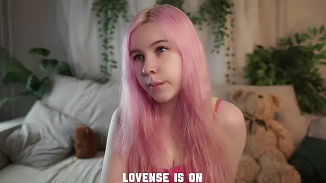 Snapshot of ElizSpieth chatting on December 2025 01:21:02 AM ElizSpieth online show from December 2025 01:21:02 AM