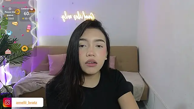 Snapshot of Ameliiaa_tay chatting on October 2025 11:32:02 AM Ameliiaa tay online show from October 2025 11:32:02 AM