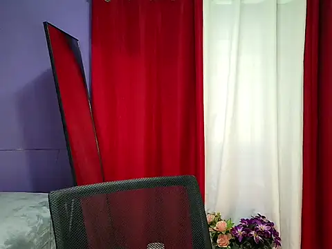 Snapshot of _SweetSofialove chatting on October 2025 09:57:01 PM SweetSofialove online show from October 2025 09:57:01 PM