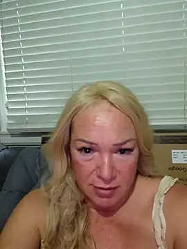 Snapshot of Sugarloveless chatting on September 2025 12:16:01 AM Sugarloveless online show from September 2025 12:16:01 AM