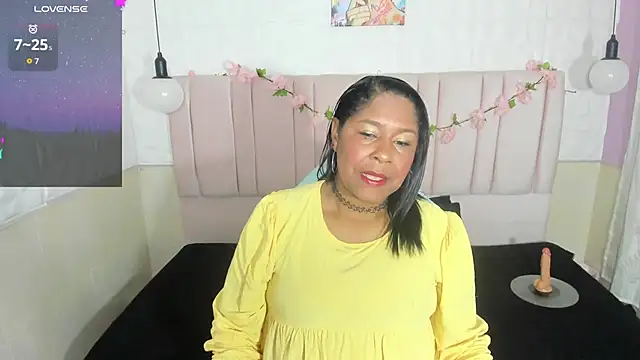 mya blaze online show from November 2025 12:49:02 PM