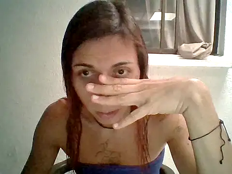 IsabelaSnow online show from October 2025 04:59:02 PM