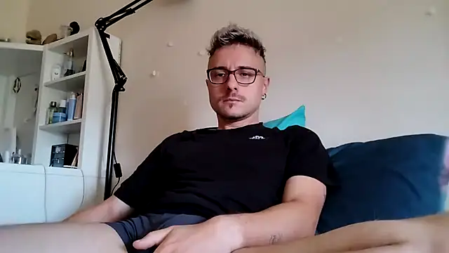ilovechub112 online show from September 2025 10:08:02 AM