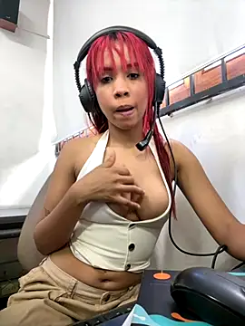 samiacooper25 online show from October 2025 09:26:02 PM