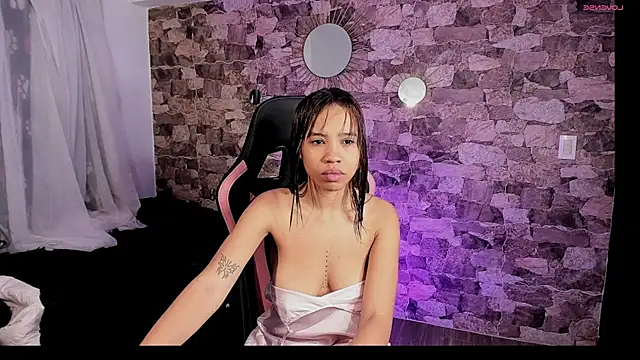 Snapshot of samiacooper25 chatting on February 2026 05:49:02 AM samiacooper25 online show from February 2026 05:49:02 AM