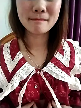 Snapshot of Sisi_dy01 chatting on January 2026 08:06:01 AM Sisi dy01 online show from January 2026 08:06:01 AM