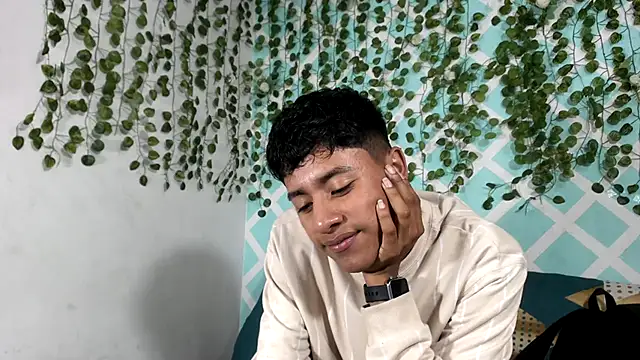 sebas boys577 online show from October 2025 01:31:01 PM