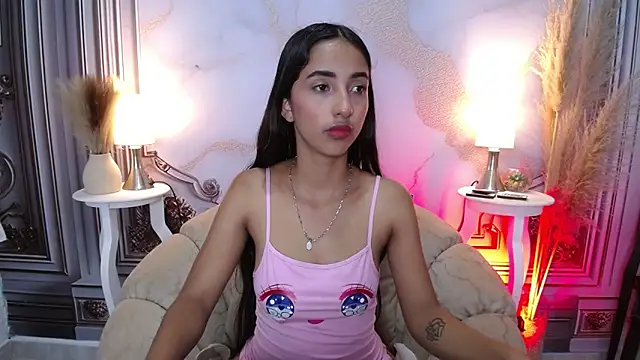 Snapshot of MilkyLally chatting on November 2025 11:09:02 AM MilkyLally online show from November 2025 11:09:02 AM