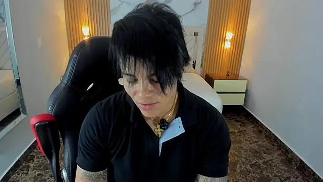 KAROLLJONES1 online show from July 2026 07:16:02 PM