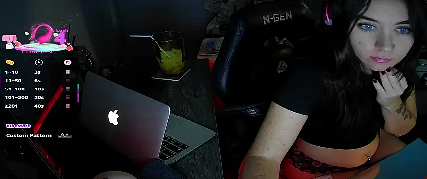 goddessmissmia online show from September 2025 06:09:02 PM