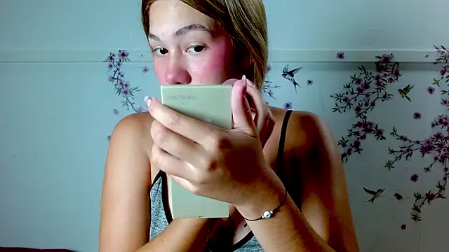 Angel Megan online show from January 2026 06:12:02 PM