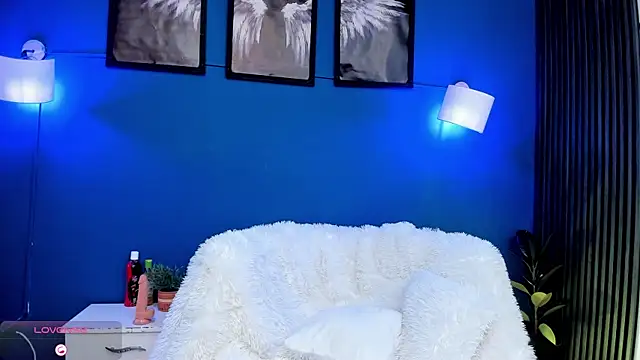 Room 69x online show from December 2025 03:15:02 AM