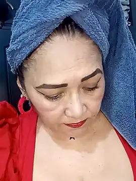 Snapshot of linda_luna29 chatting on November 2025 04:16:01 AM linda luna29 online show from November 2025 04:16:01 AM