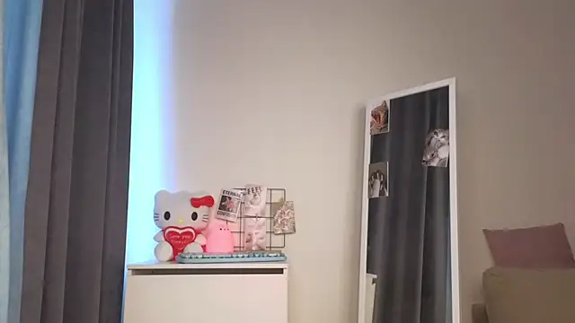 roxydolll online show from June 2026 02:02:01 AM