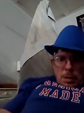 Snapshot of Pussyismyfavoritetaste chatting on October 2025 10:27:01 AM Pussyismyfavoritetaste online show from October 2025 10:27:01 AM