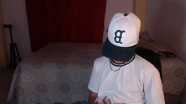 Snapshot of sung_yol chatting on October 2025 02:34:01 AM sung yol online show from October 2025 02:34:01 AM