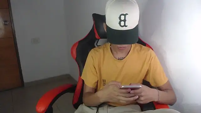Snapshot of sung_yol chatting on April 2026 02:05:02 AM sung yol online show from April 2026 02:05:02 AM