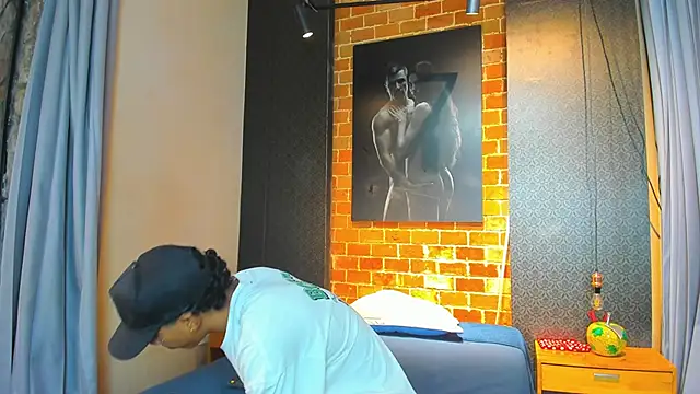 Snapshot of AlanCutee chatting on November 2025 12:25:01 PM AlanCutee online show from November 2025 12:25:01 PM