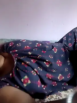 Cute-Swewty online show from October 2025 10:41:02 AM