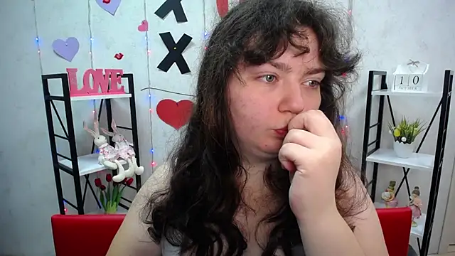 Snapshot of NeonilaLisova chatting on October 2025 05:17:02 AM NeonilaLisova online show from October 2025 05:17:02 AM