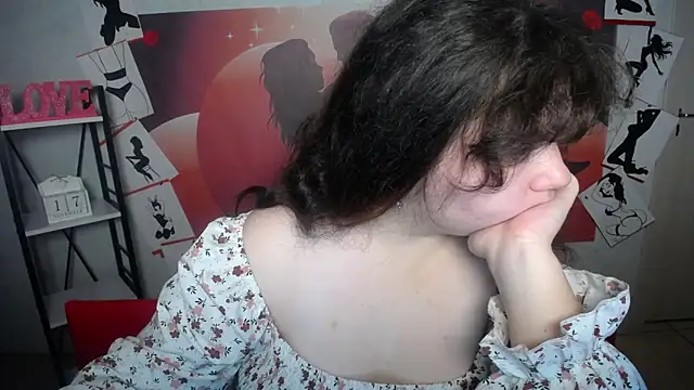 Snapshot of NeonilaLisova chatting on November 2025 06:24:02 AM NeonilaLisova online show from November 2025 06:24:02 AM