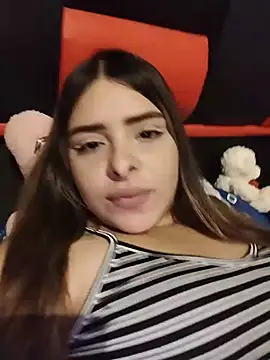 Nahomy cm online show from June 2026 04:38:02 AM