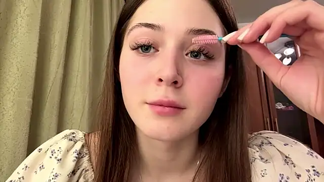 Snapshot of Adel_strongwoman chatting on February 2026 07:13:02 PM Adel strongwoman online show from February 2026 07:13:02 PM