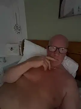 philefc online show from November 2025 12:07:01 PM