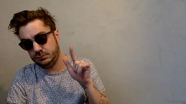 Snapshot of 3615-ULLA chatting on March 2026 03:19:02 PM 3615-ULLA online show from March 2026 03:19:02 PM