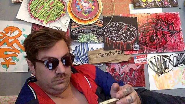 Snapshot of 3615-ULLA chatting on April 2026 01:09:02 PM 3615-ULLA online show from April 2026 01:09:02 PM