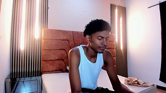 FYKMOR 1 online show from September 2025 03:55:02 AM