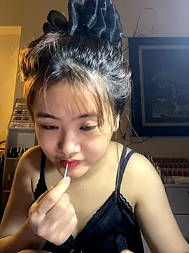 Snapshot of Lucky-nice202 chatting on October 2025 04:49:01 PM Lucky-nice202 online show from October 2025 04:49:01 PM