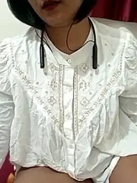 Queen Kushi4 online show from February 2026 07:31:02 PM