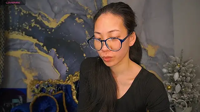 Yen Star online show from February 2026 08:19:02 PM