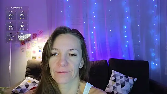 Jesica mooon online show from December 2025 01:32:02 AM