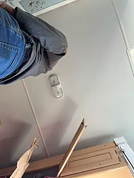 high3ndlowlife online show from February 2026 04:47:02 PM