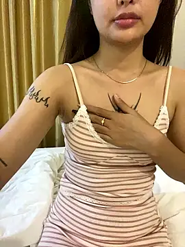   BabyShowPublic   online show from January 2026 04:45:02 PM