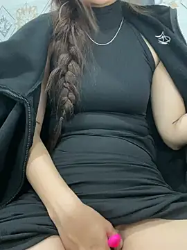   BabyShowPublic   online show from March 2026 05:29:01 PM