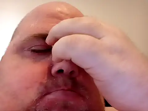 Snapshot of Nigel1121 chatting on April 2026 12:22:01 AM Nigel1121 online show from April 2026 12:22:01 AM