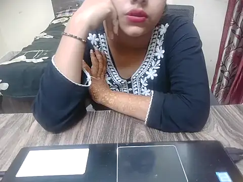 lusty kaira online show from July 2026 06:06:01 PM